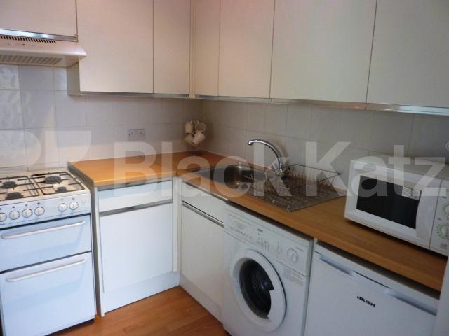 			NEW INSTRUCTION!, 2 Bedroom, 1 bath, 1 reception Flat			 Haverstock Hill, BELSIZE PARK-CHALK FARM